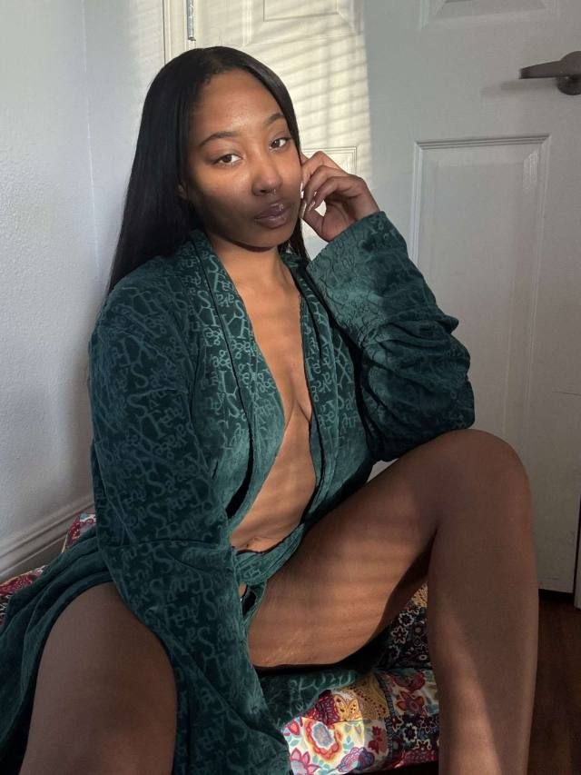 USA 🇺🇸 ESCORT AVAILABLE AND PARTY FAVORS - Image 3